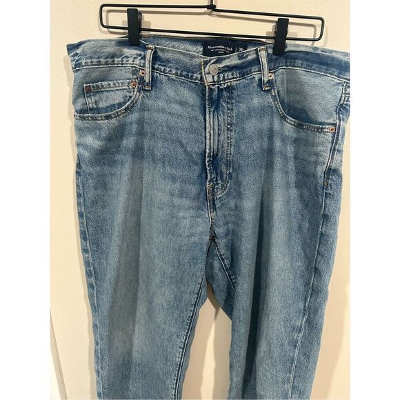 Abercrombie & Fitch Lightweight Loose Jeans Men Size 36 x 30 - Picture 2 of 4